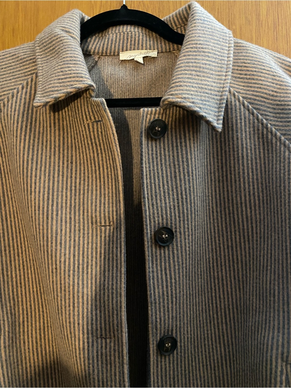 Mystree Ribbed Button-Front Jacket - Gray & Tan - Picture 4 of 4